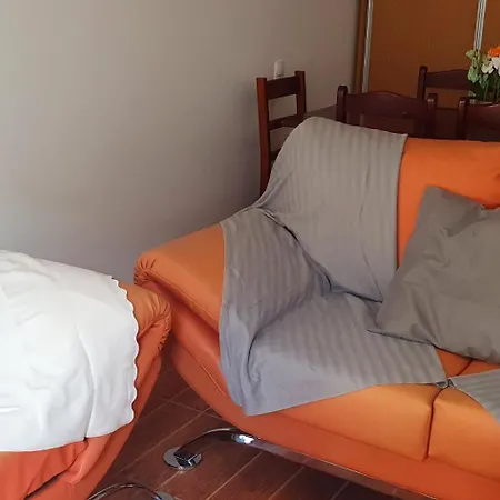 Comfy Costa Cabral- Big 3 Bedroom With 2 Baths Porto